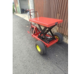 XE NÂNG BÀN 500KG CHẾ 3 BÁNH BÉO KÉO NGOÀI VƯỜN