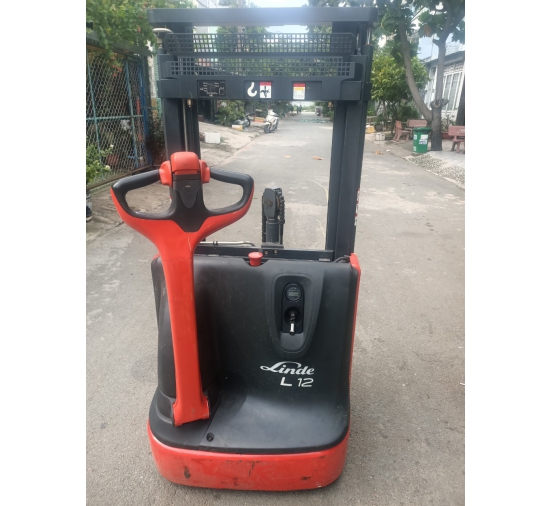 XE NÂNG TAY ĐIỆN NHẬT BÃI